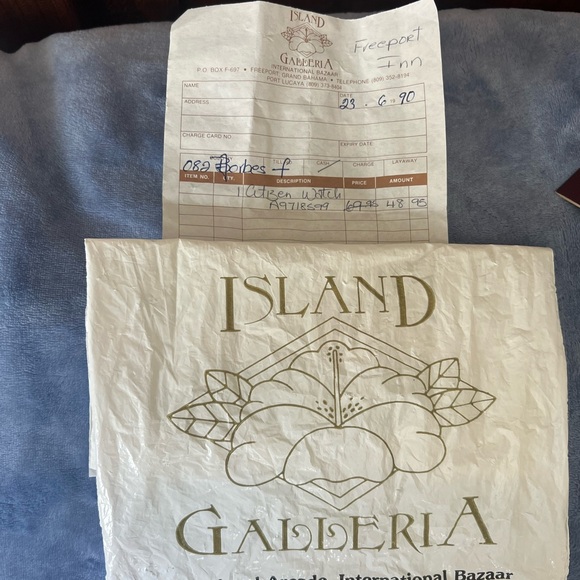 Citizen Vintage New Black Watch, receipt from Bahamas 1990 & $1 Queen Note - Picture 5 of 9